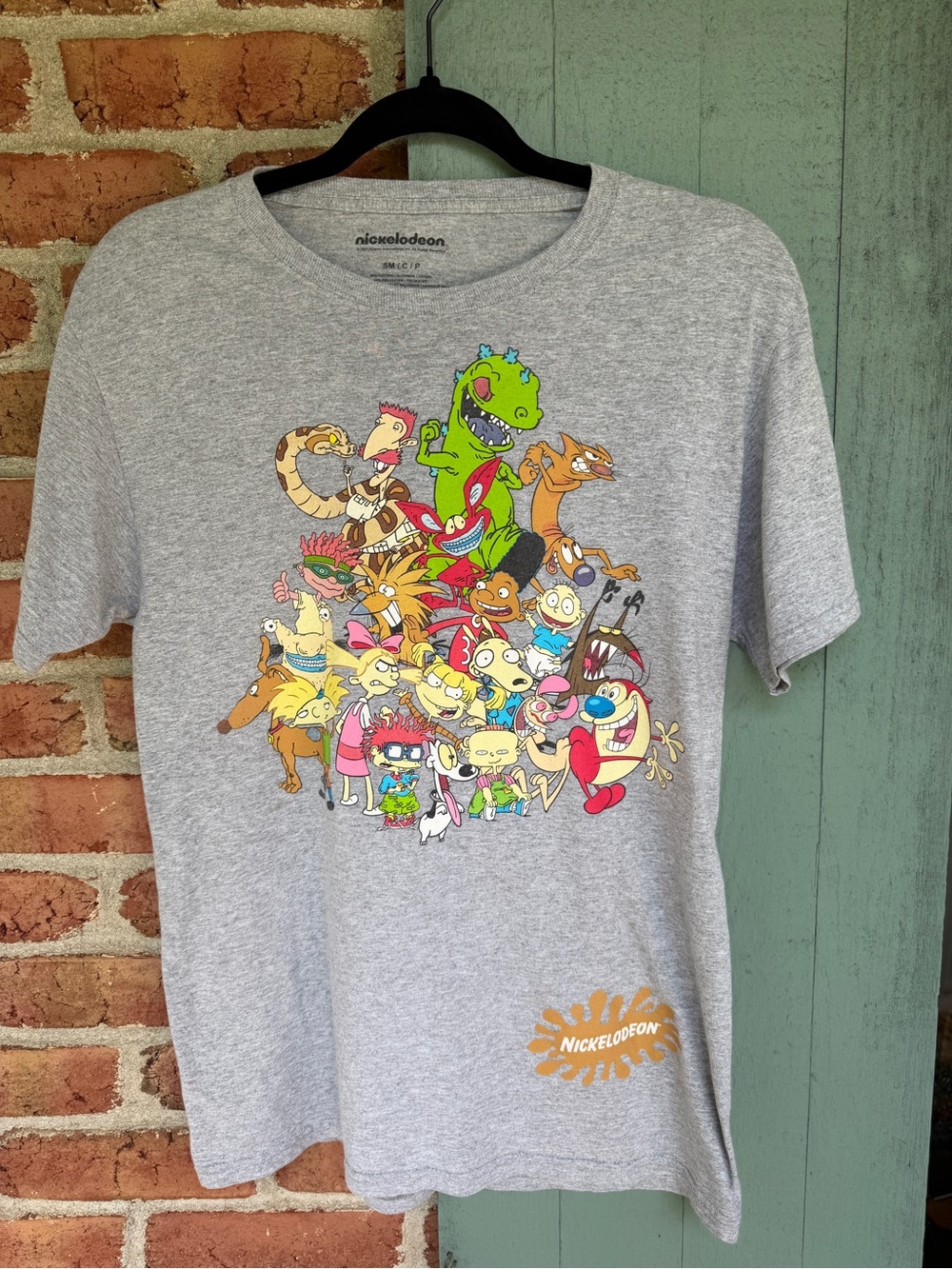Nickelodeon 90s Gray Classic Rugrats & Friends Tee